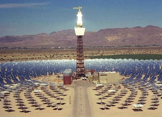 Рис. 2.8. Солнечная термодинамическая электростанция «Solar Two»